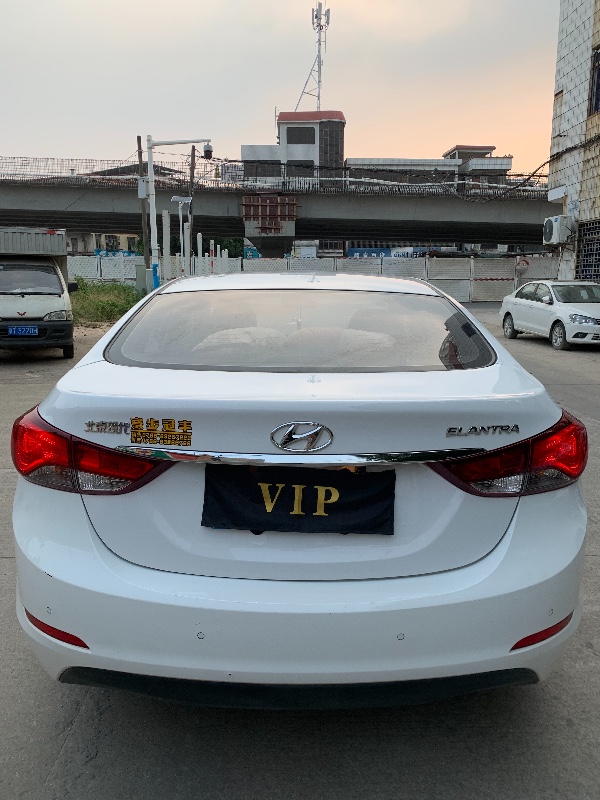 东莞16年现代朗动3