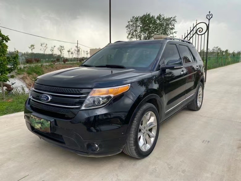 徐州15年福特探险者2