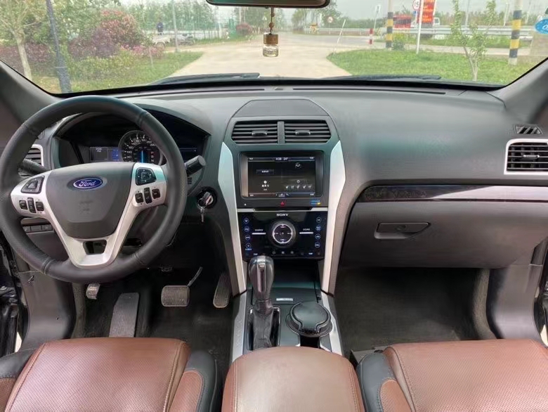 徐州15年福特探险者6