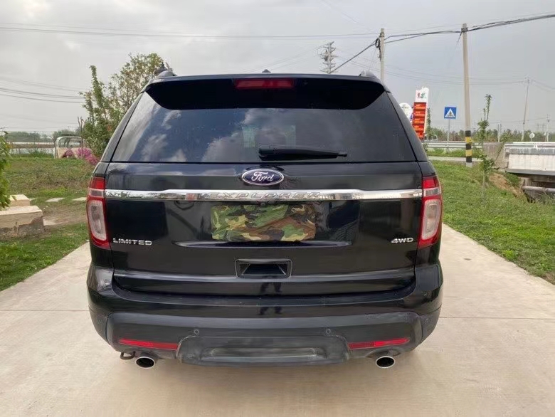 徐州15年福特探险者9