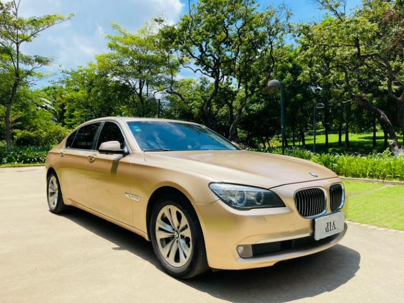 东莞12年宝马7系2