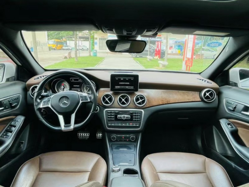 东莞16年奔驰GLK5