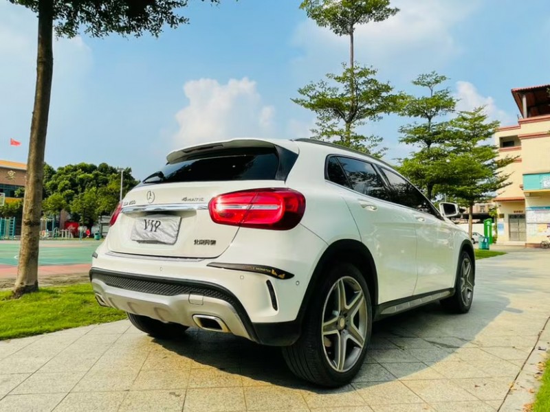东莞16年奔驰GLK7