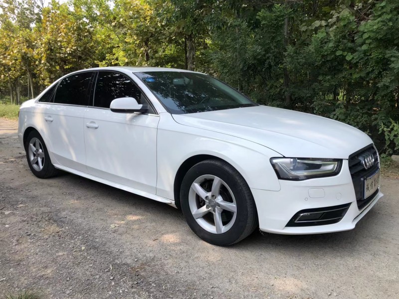 济宁14年奥迪A4L2