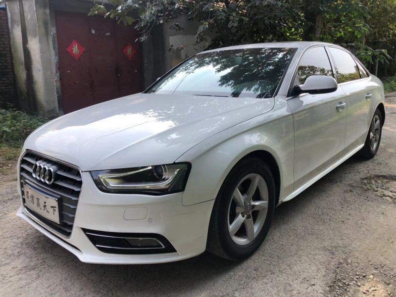 济宁14年奥迪A4L3
