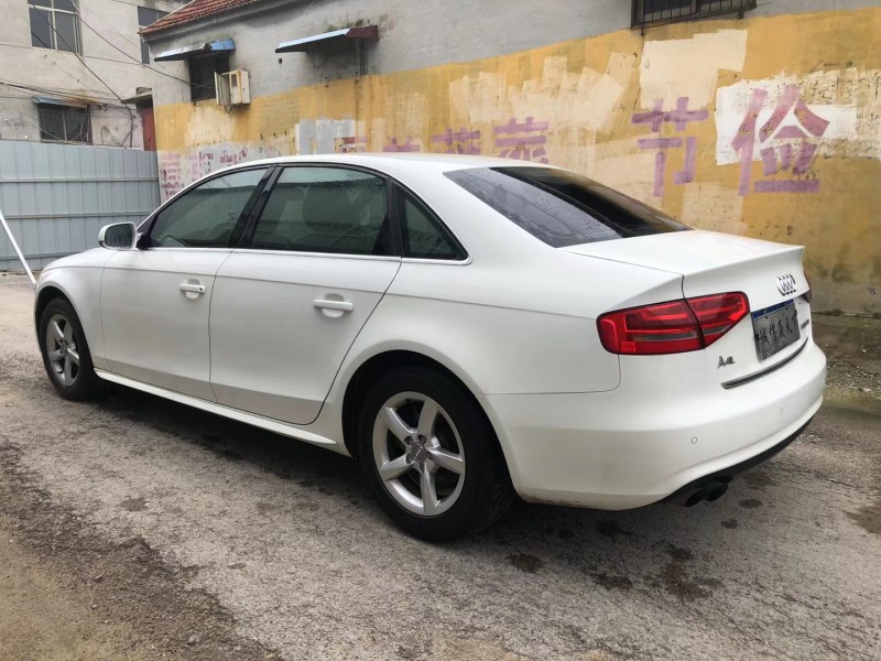 济宁13年奥迪A4L8