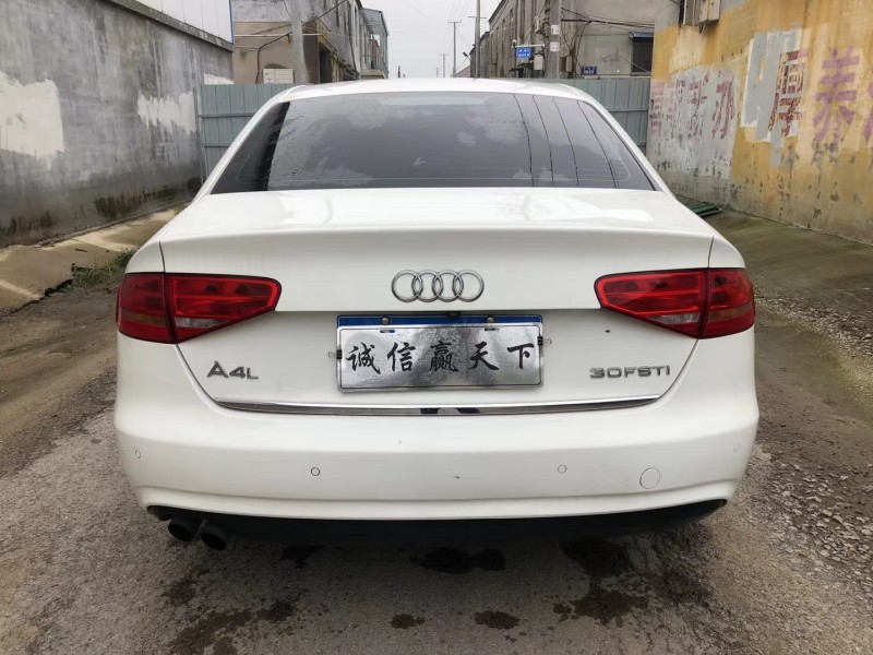 济宁13年奥迪A4L9