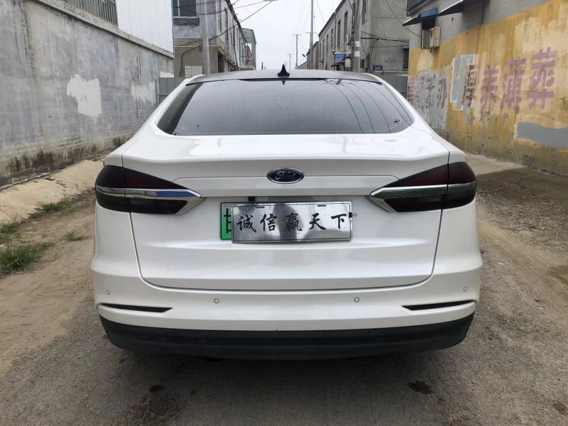 济宁20年福特蒙迪欧9