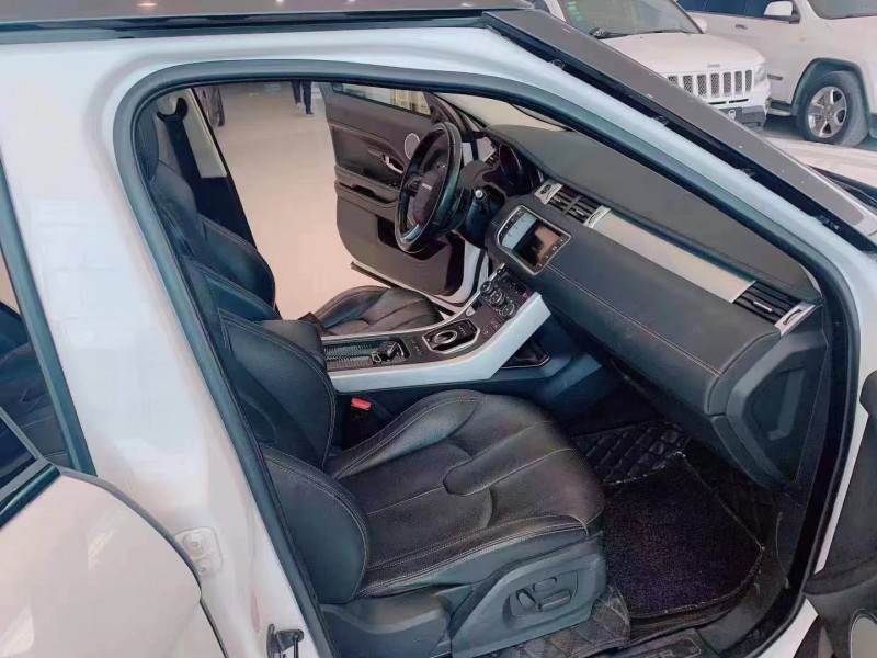 邢台14年路虎极光4