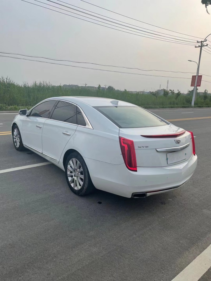 徐州17年凯迪拉克XTS4