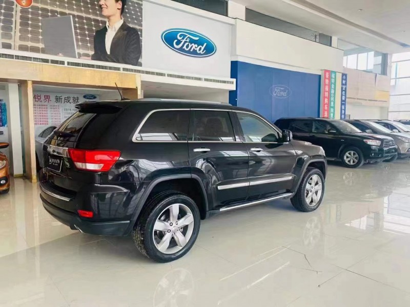 邢臺11年Jeep大切諾基8