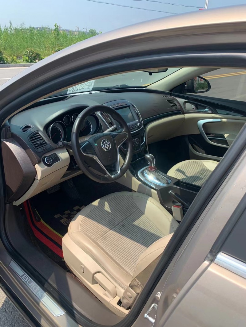 徐州13年别克君威2