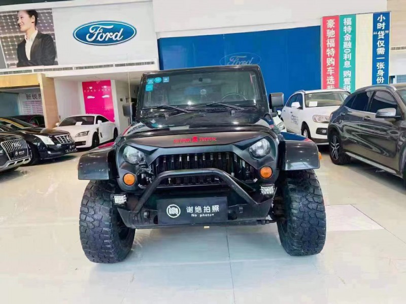 邢臺09年Jeep牧馬人1