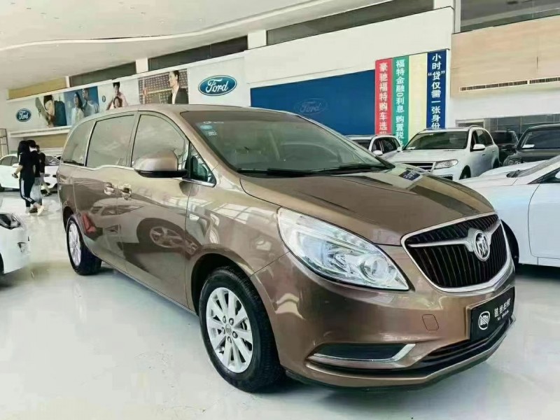 邢台19年别克GL82