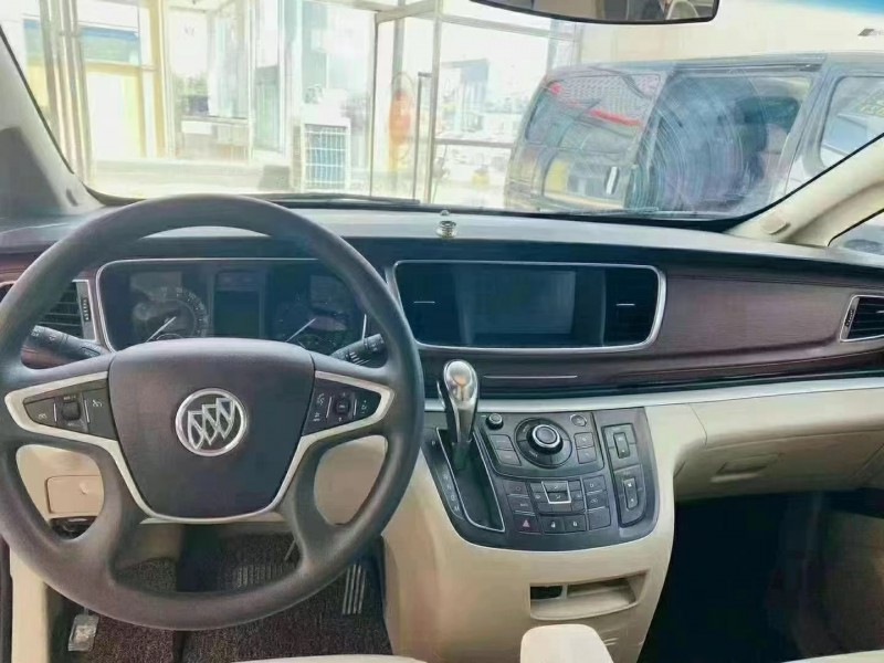 邢台19年别克GL84