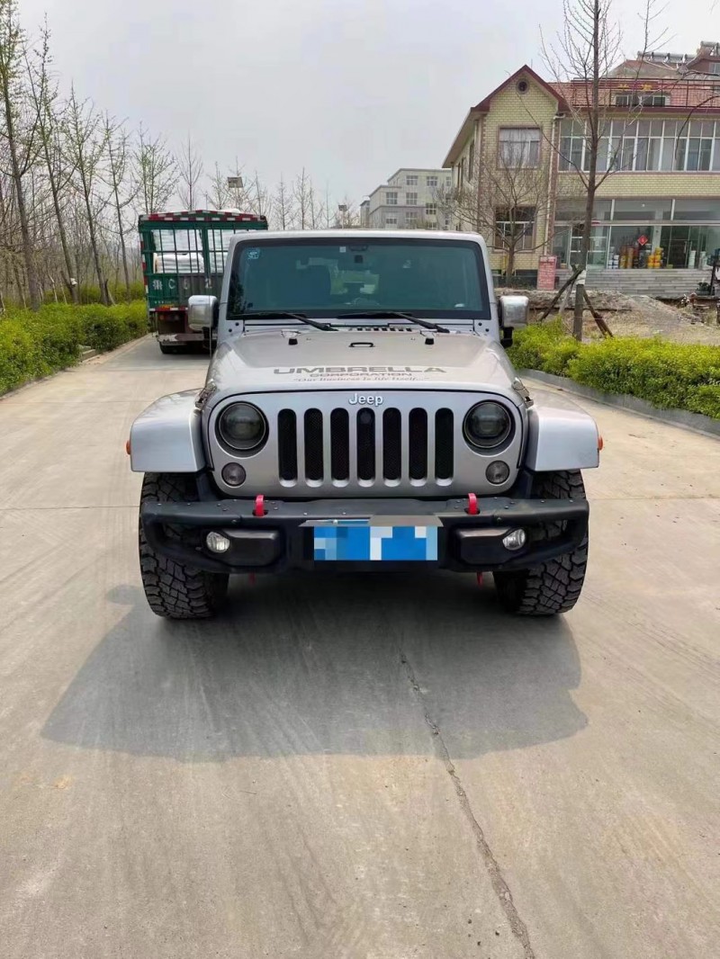 棗莊14年Jeep牧馬人1