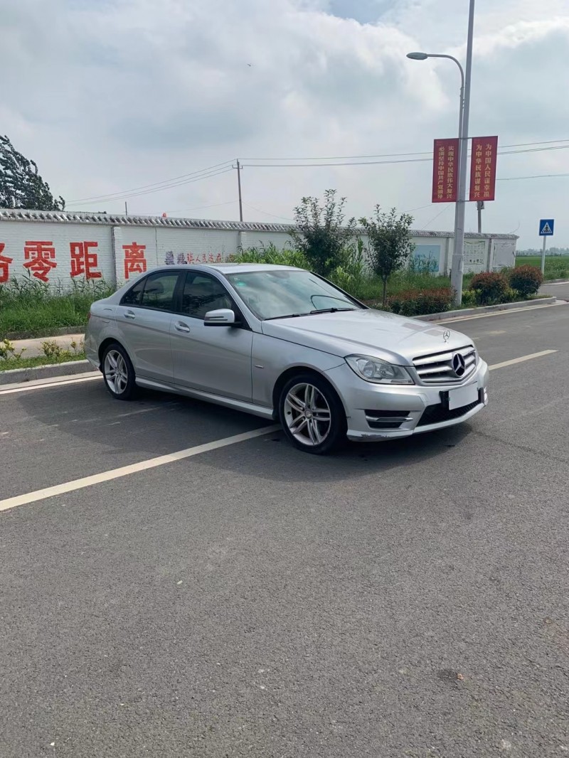徐州14年奔驰C3