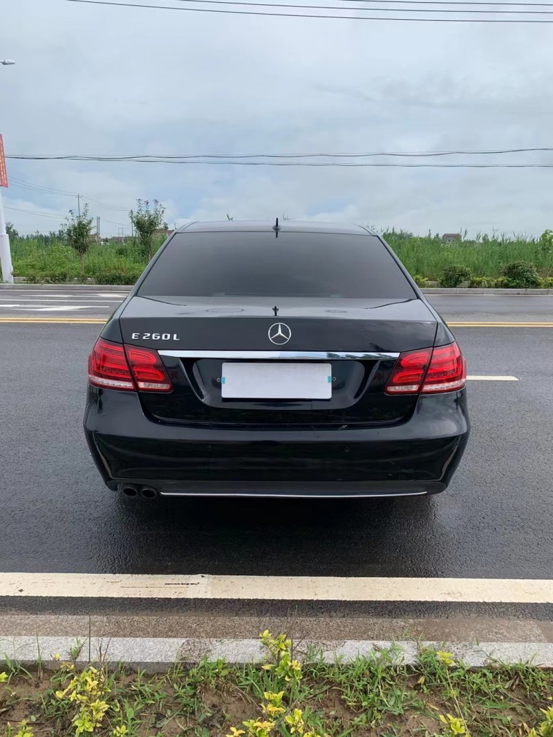 徐州13年奔驰E9