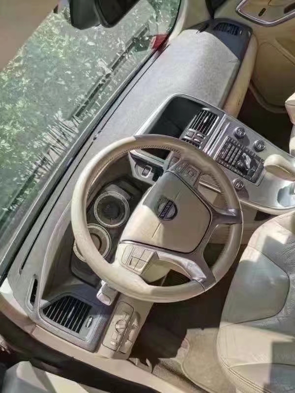 重慶12年沃爾沃XC605