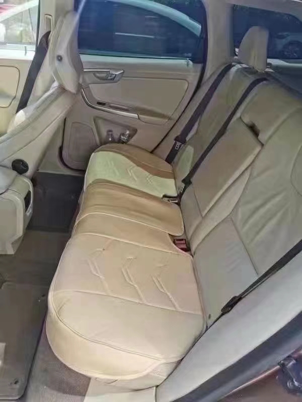 重慶12年沃爾沃XC606