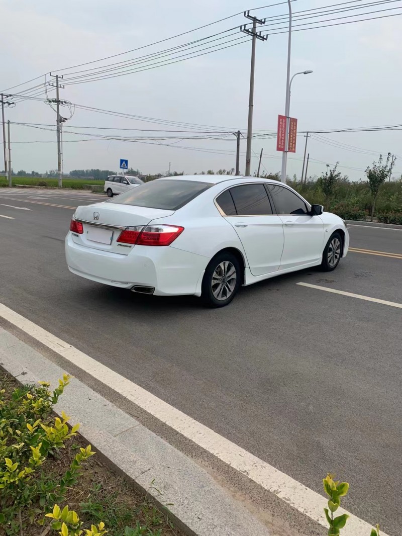 徐州15年本田雅阁5