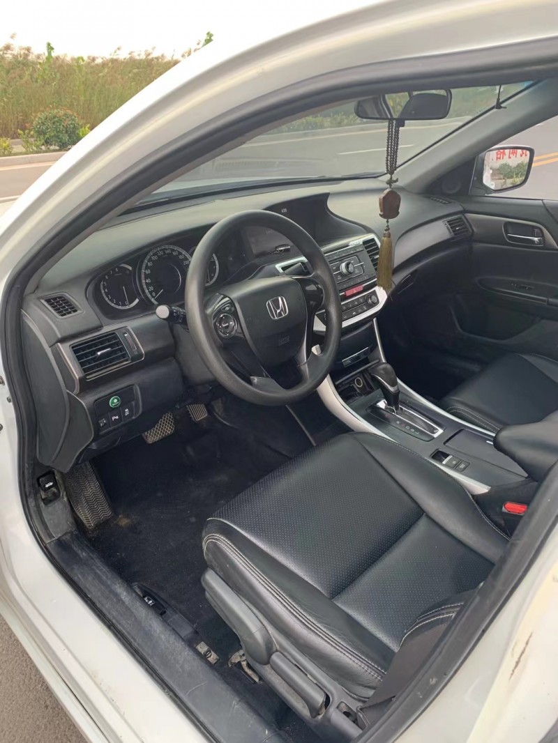 徐州15年本田雅阁8