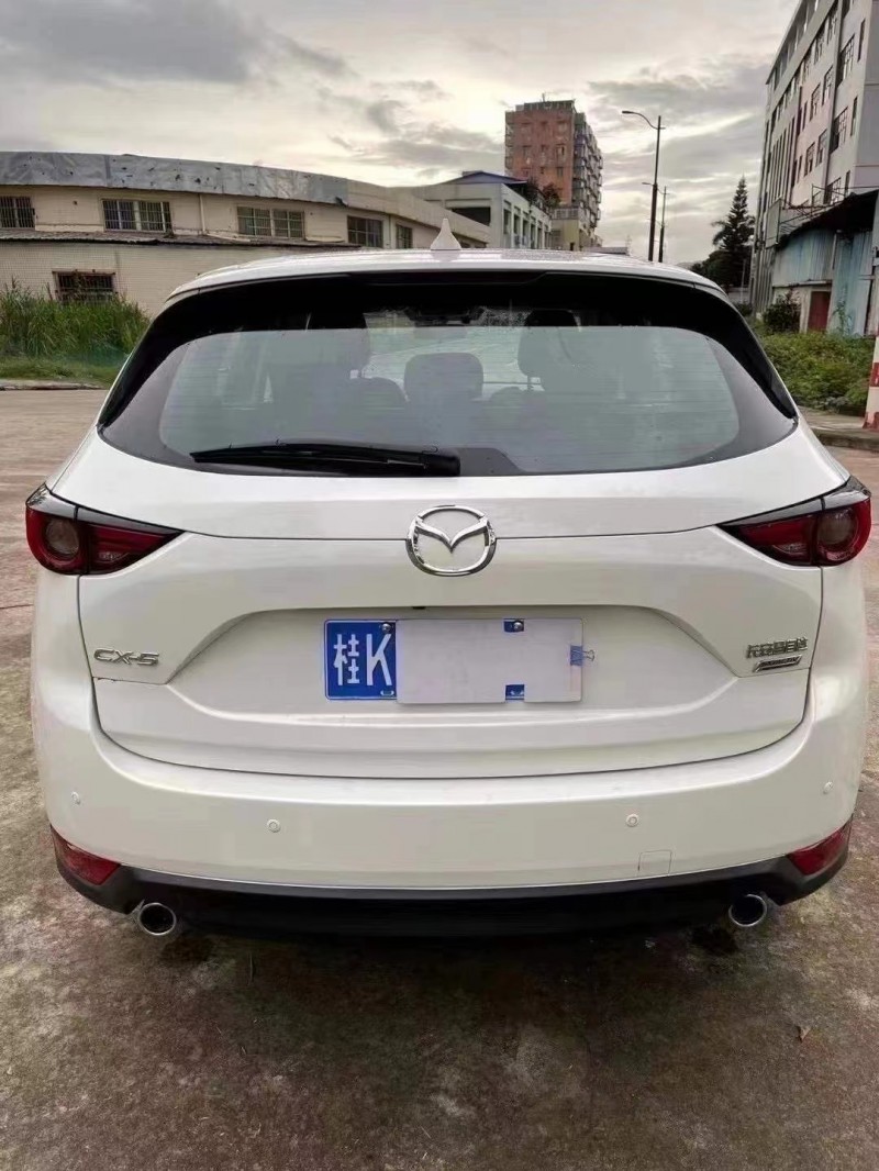 玉林21年馬自達CX-57
