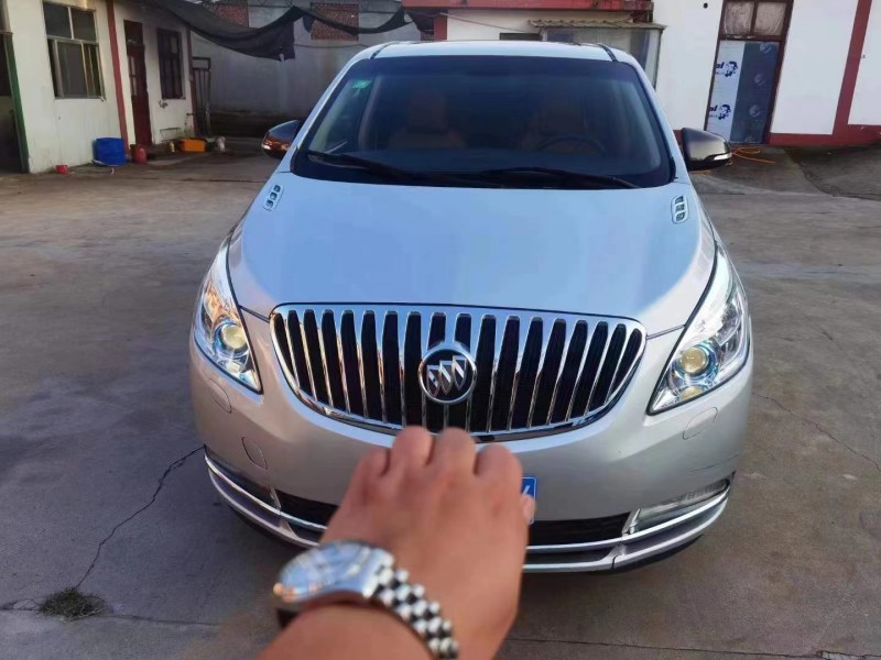 枣庄12年别克GL81