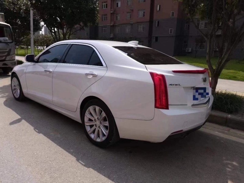 武汉17年凯迪拉克ATS8