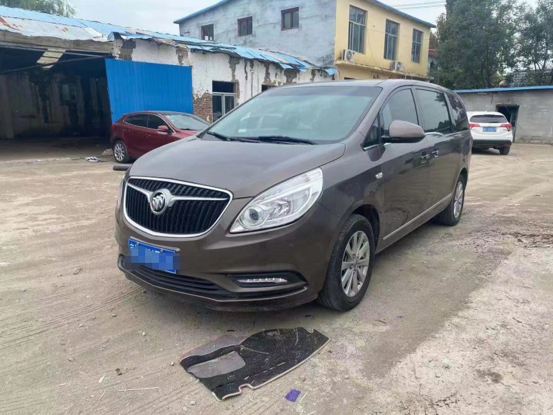 潍坊17年别克GL81