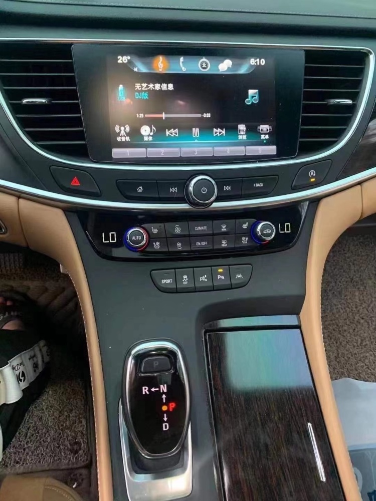 郑州17年别克君越7