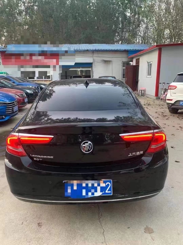 郑州17年别克君越9