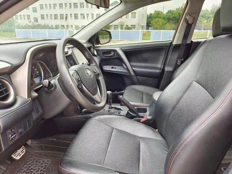 北京14年豐田RAV4榮放4