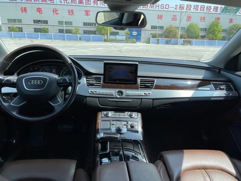 北京17年奧迪A8L3