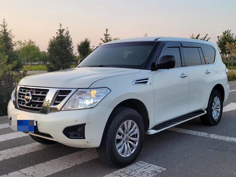 蘭州17年日產途樂5