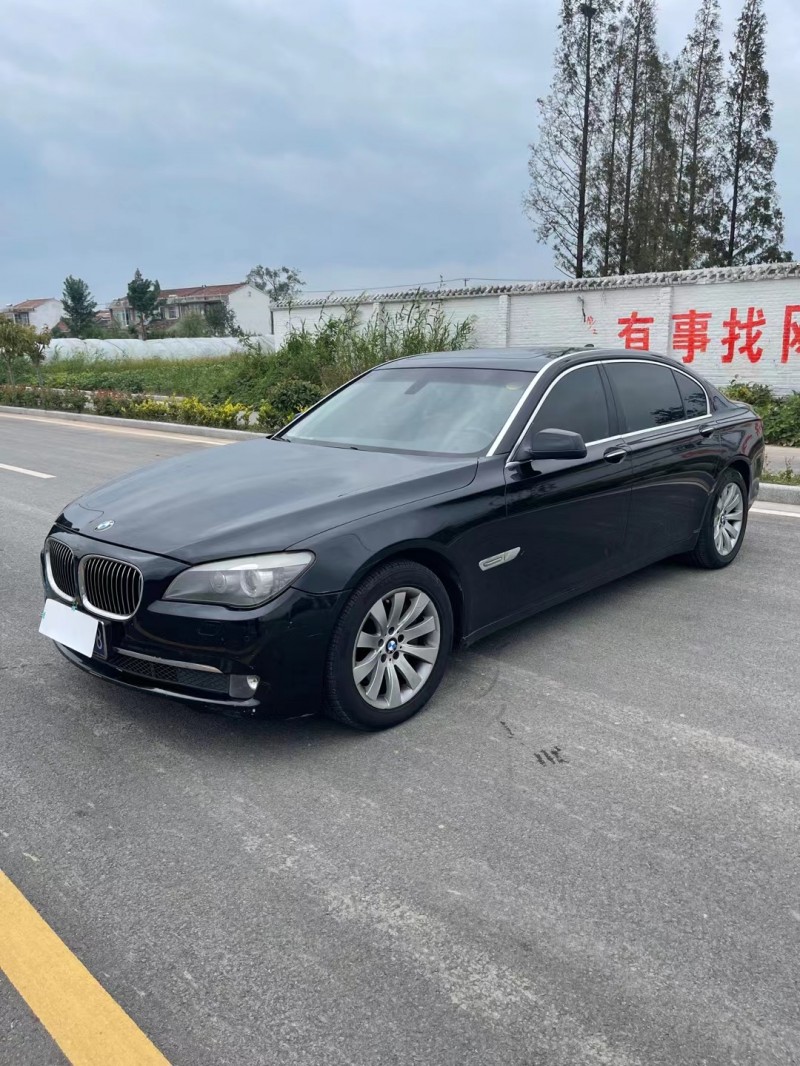 徐州11年宝马7系8