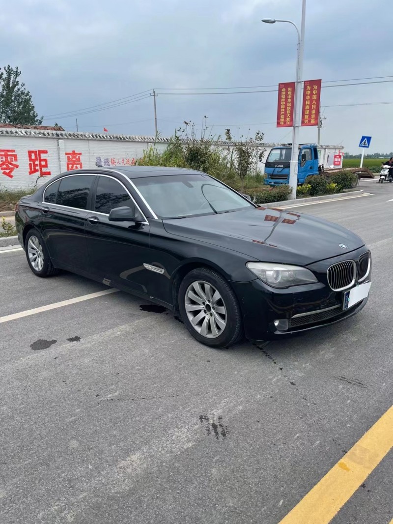徐州11年宝马7系7