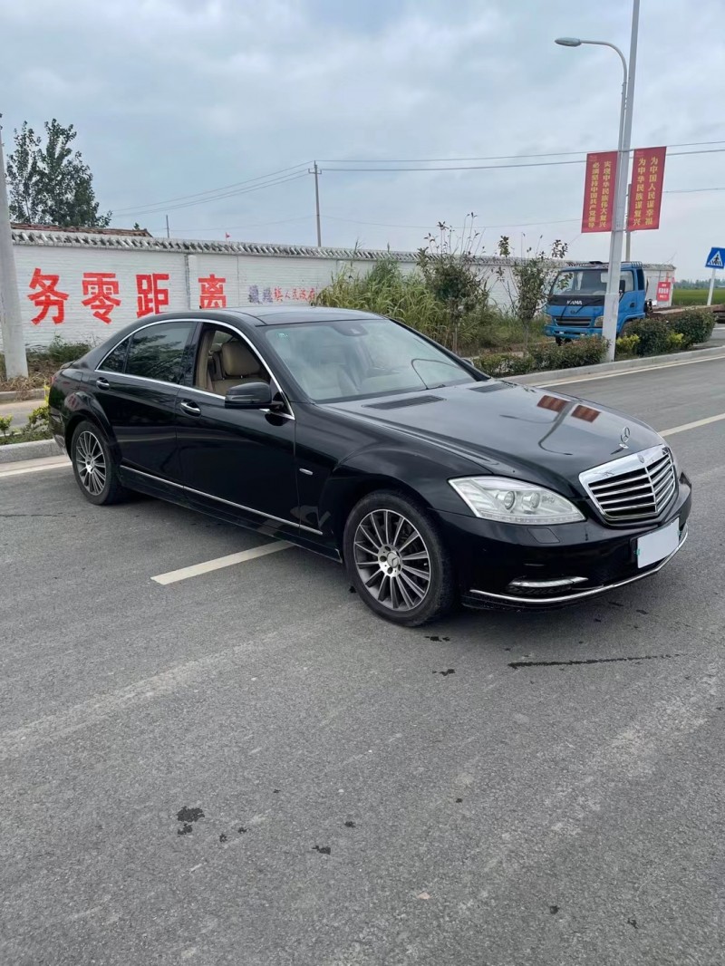 徐州13年奔驰S1