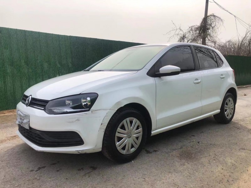 济宁19年大众polo3