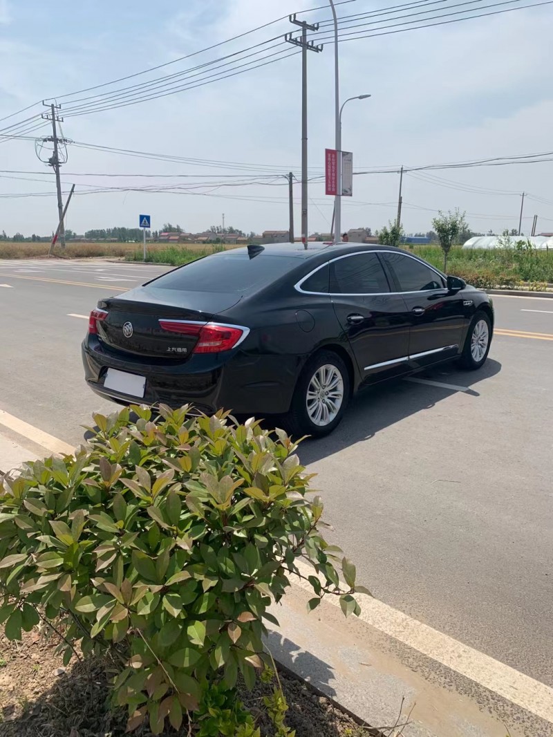 徐州16年别克君越5