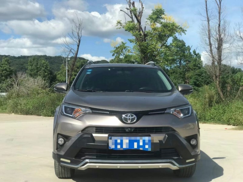 泉州18年豐田RAV41