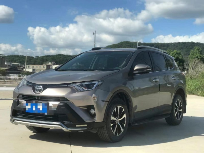 泉州18年豐田RAV43