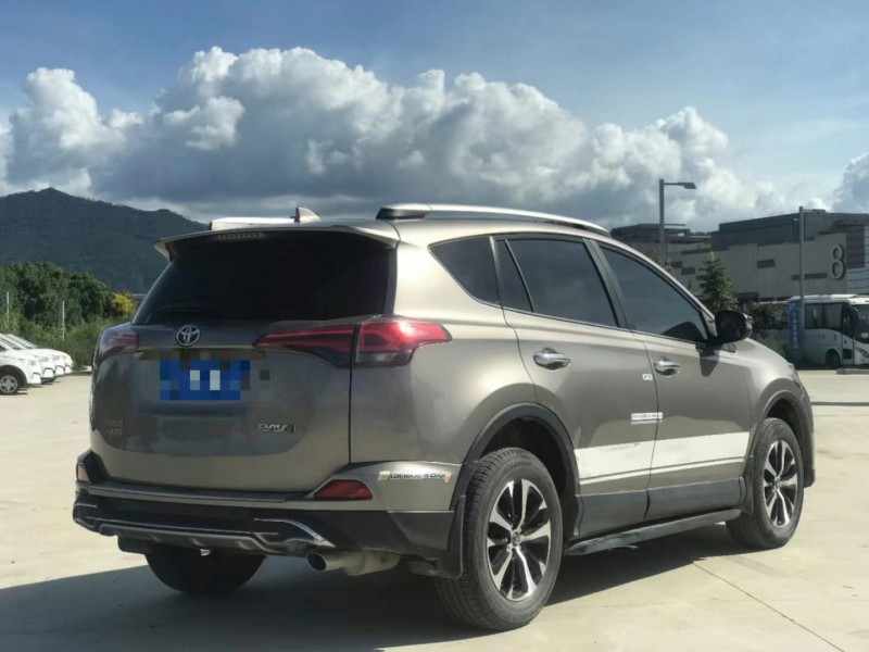 泉州18年豐田RAV46