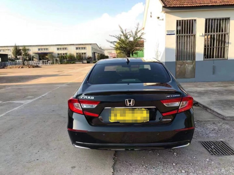 潍坊19年本田雅阁9