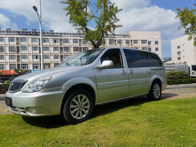 徐州15年别克GL83