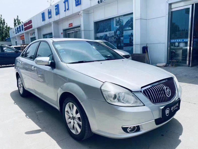 邢台11年别克凯越2