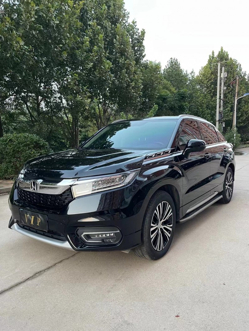 邢台17年本田冠道4