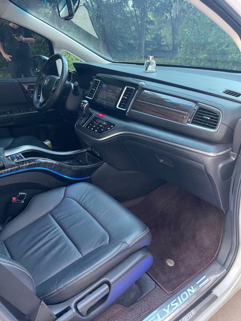 邢台19年本田艾力绅6