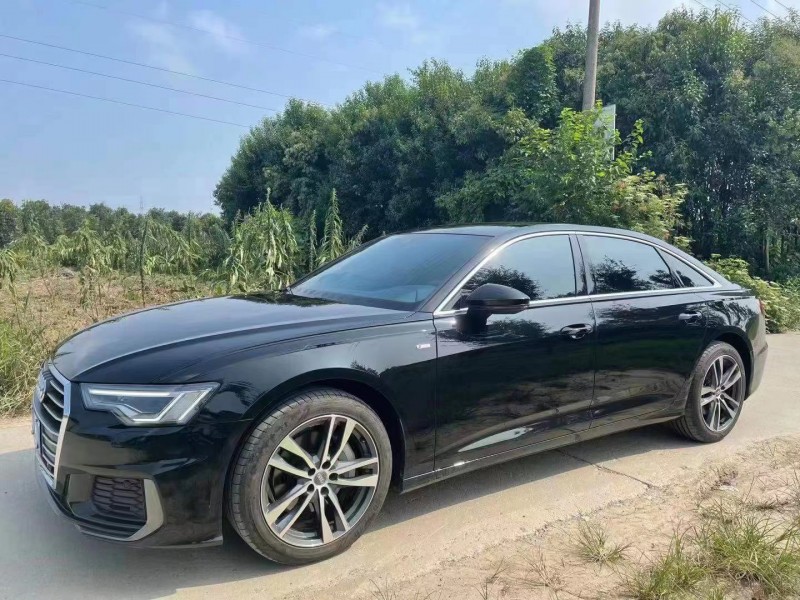 武汉21年奥迪A6L3