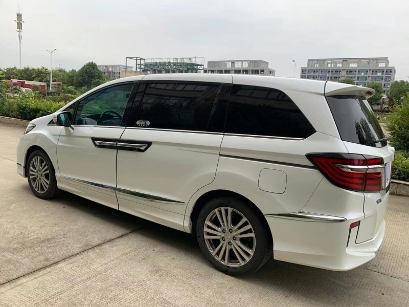 武汉19年本田艾力绅7